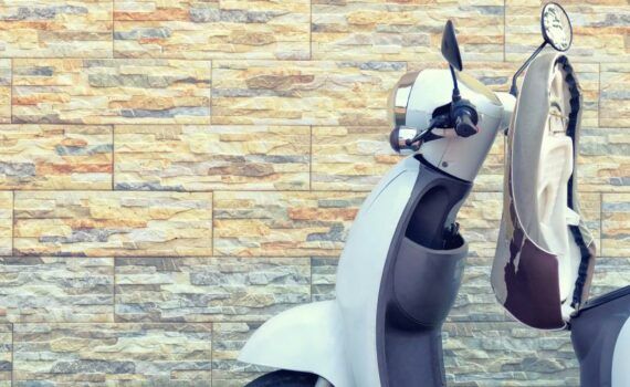 Zu sehen ist das Beitragsbild 1 zum Thema: 50ccm Elektro Roller kaufen Ratgeber