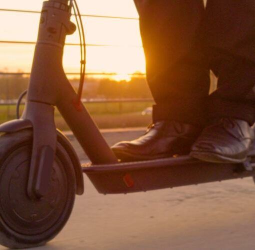 Zu sehen ist das Beitragsbild 1 zum Thema: E-Scooter 500 Watt mit Straßenzulassung
